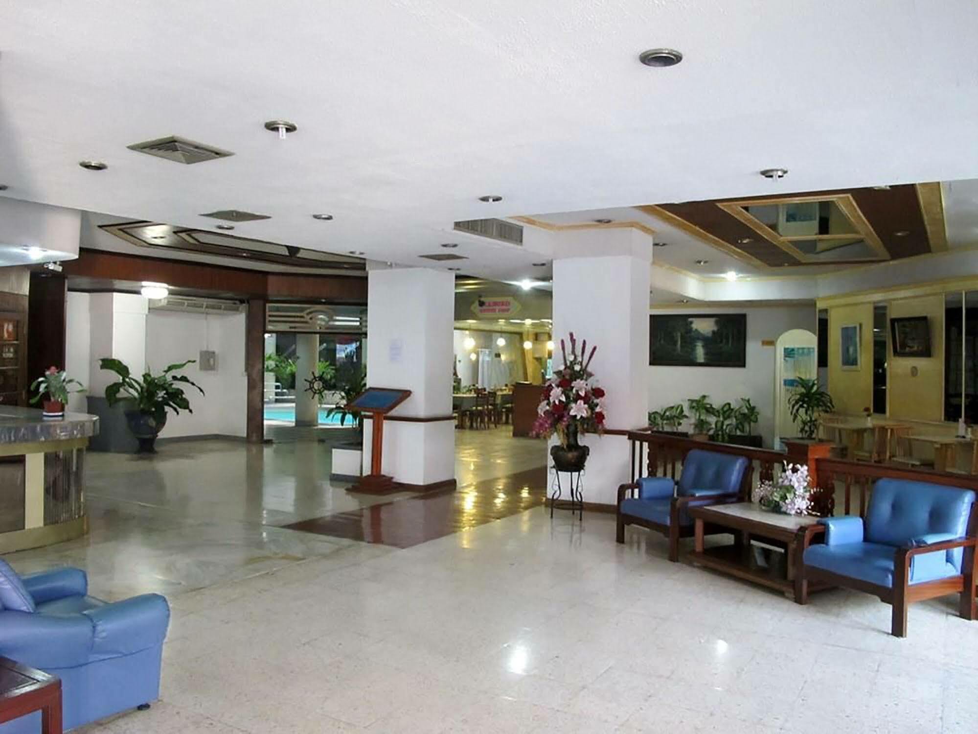 Diamond Beach Hotel Патая Екстериор снимка