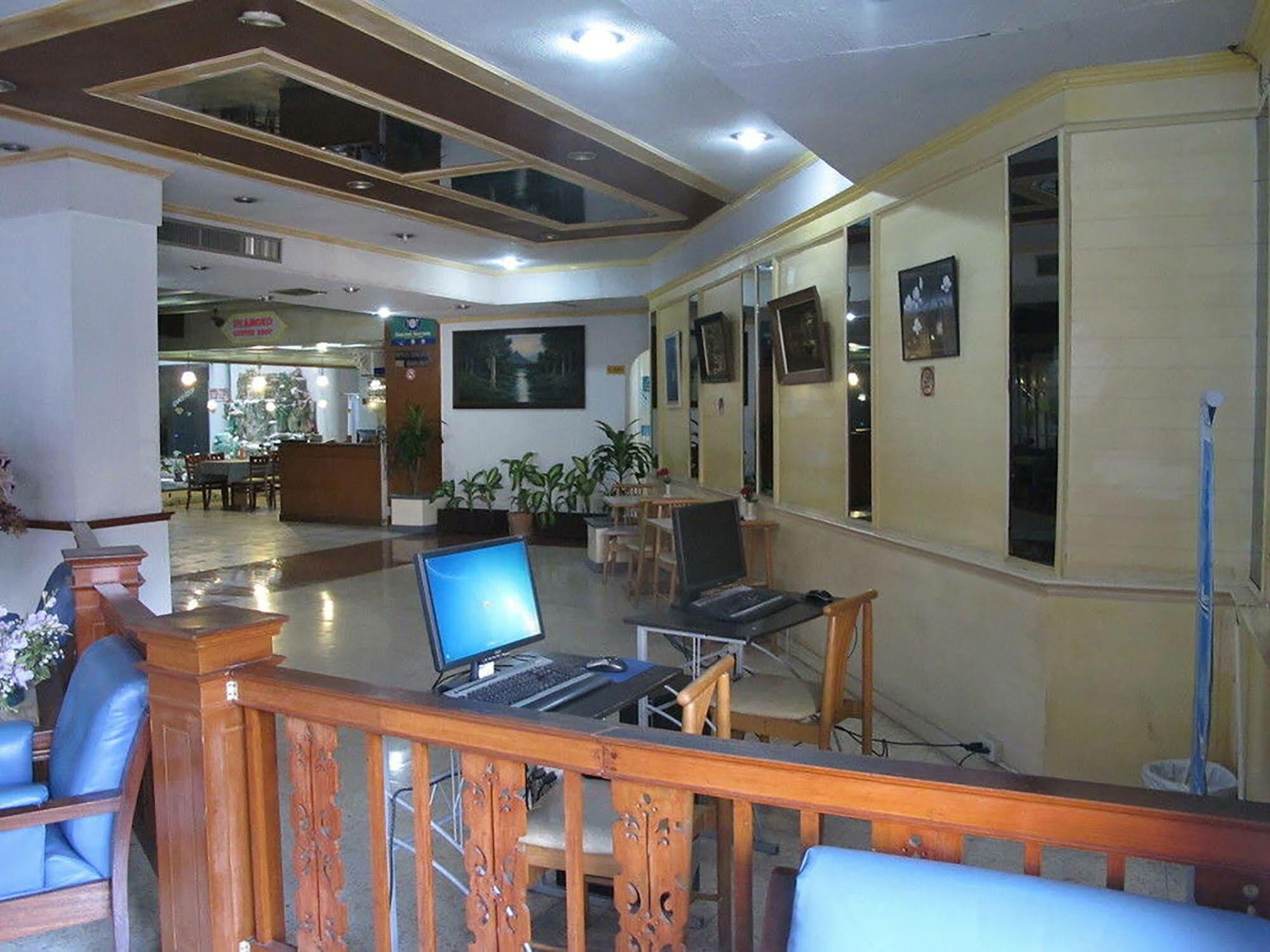 Diamond Beach Hotel Патая Екстериор снимка