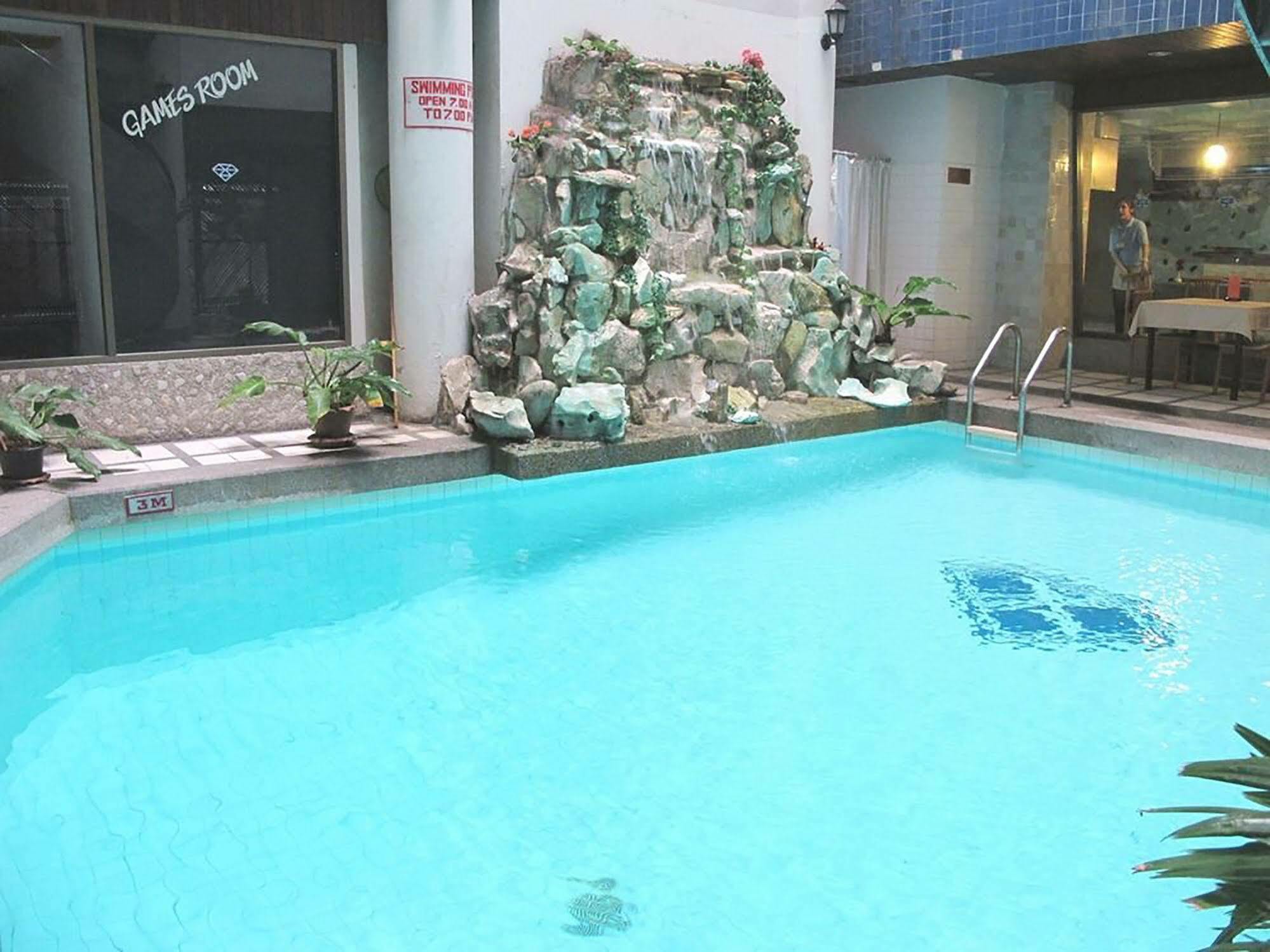 Diamond Beach Hotel Патая Екстериор снимка