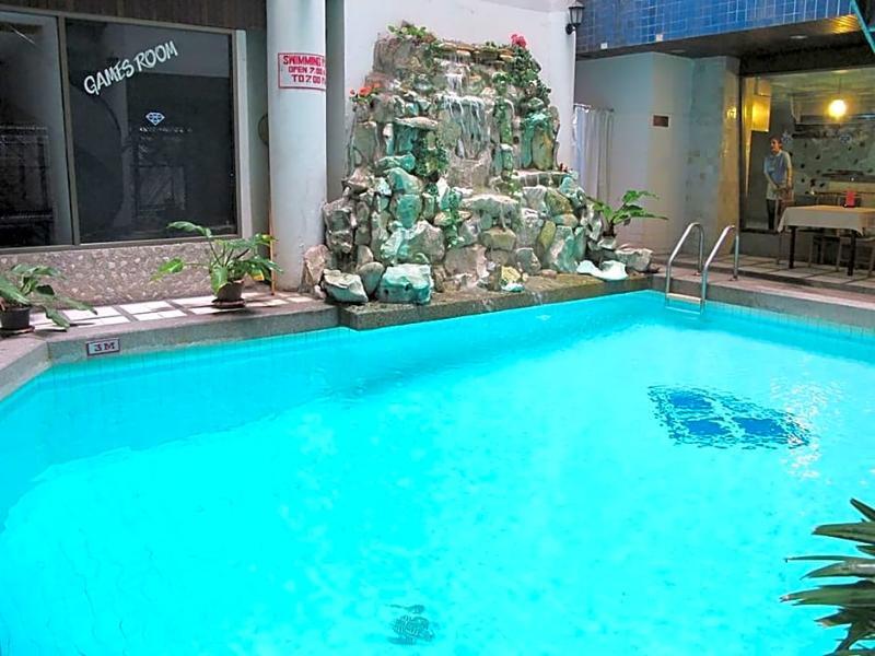 Diamond Beach Hotel Патая Екстериор снимка